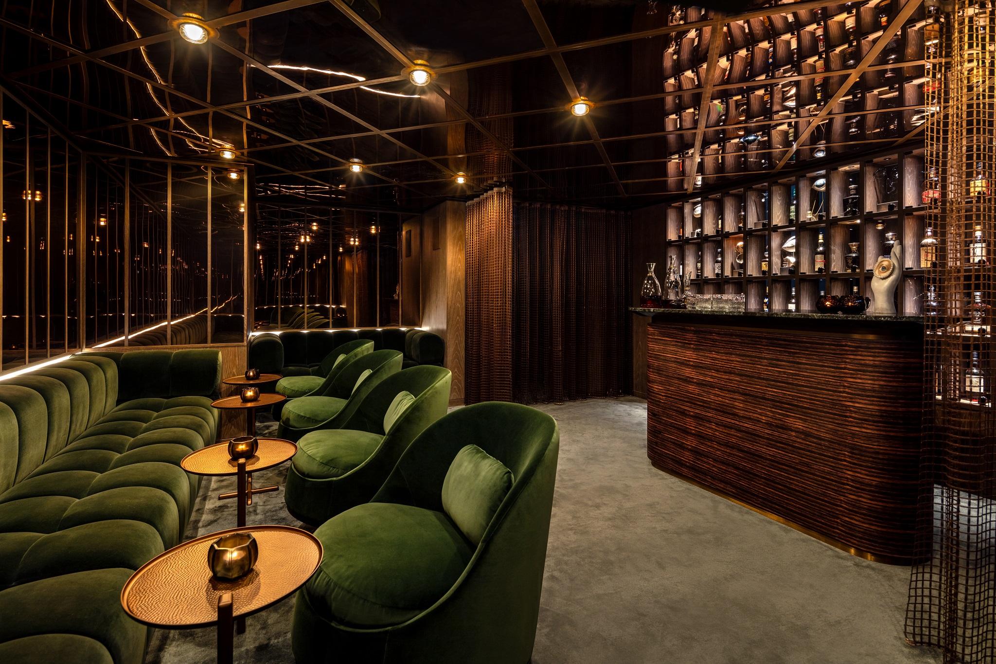 Hotel The Londoner Esterno foto The bar at the London Edition
